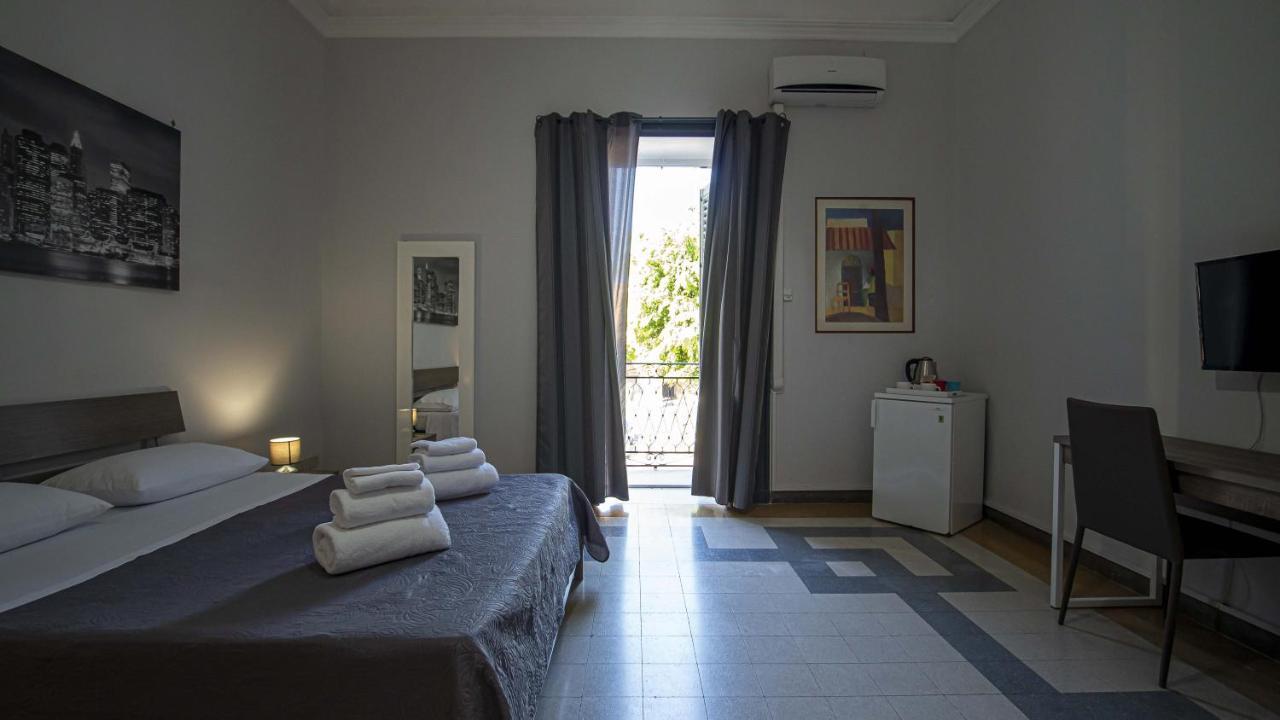 Giachi Friendly Rooms Alla Stazione Palermo Bagian luar foto